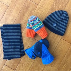 Bundle of mittens, snow mittens, beanie & scarf